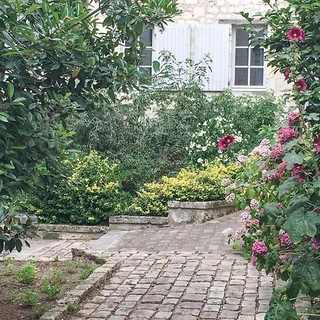 Awesome In With 1 Bedrooms And Wifi